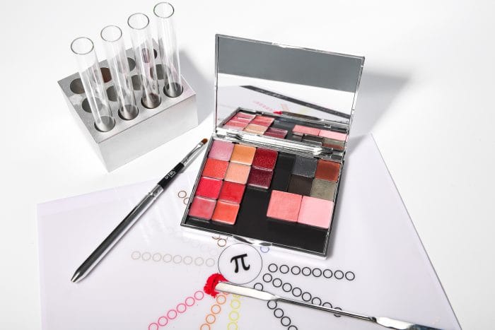 makeup for sensitive skin, makeup for eczema, acne prone skin, makeup for acne