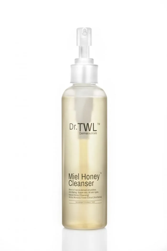 Hormonal Acne Dermatologist Honey Cleanser